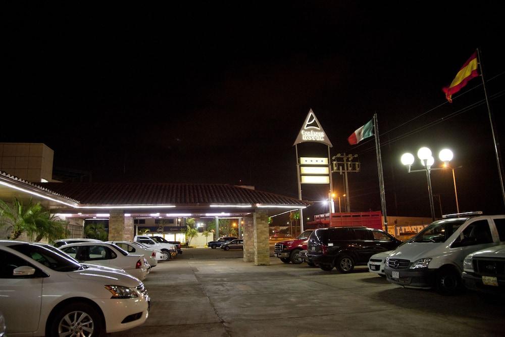 Los Andes Coatzacoalcos Extérieur photo